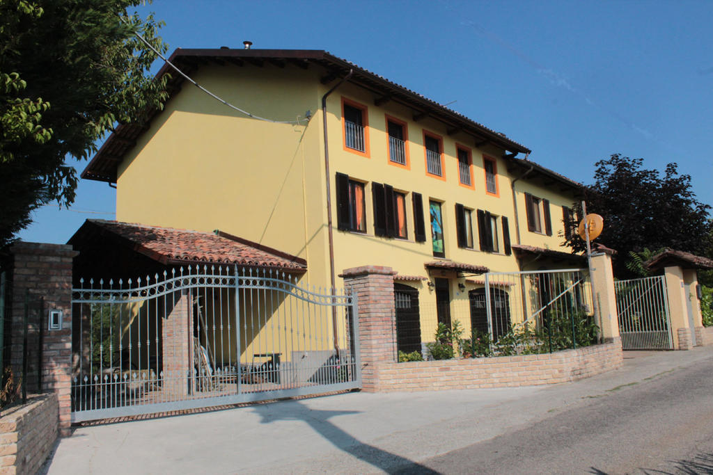 Ferienwohnung I Boidi Nizza Monferrato Exterior foto