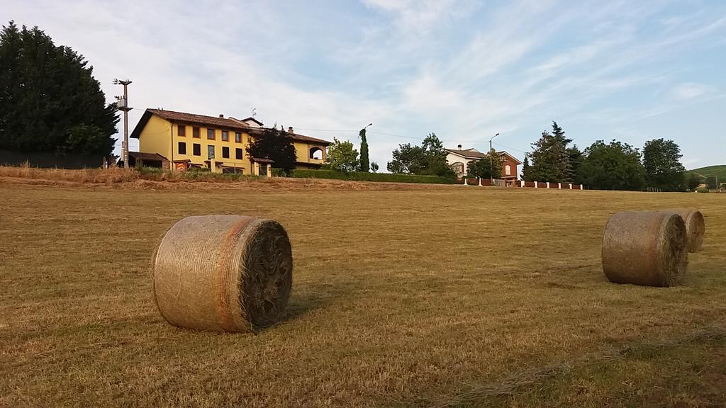 Ferienwohnung I Boidi Nizza Monferrato Exterior foto